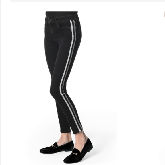 Joe’s NWT Flawless Charlie Metallic stripe jeans - Picture 2 of 6